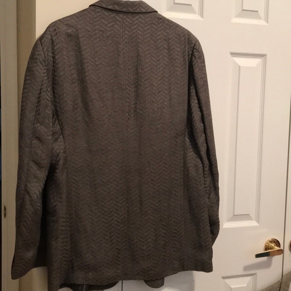 Blazer - Picture 2 of 4